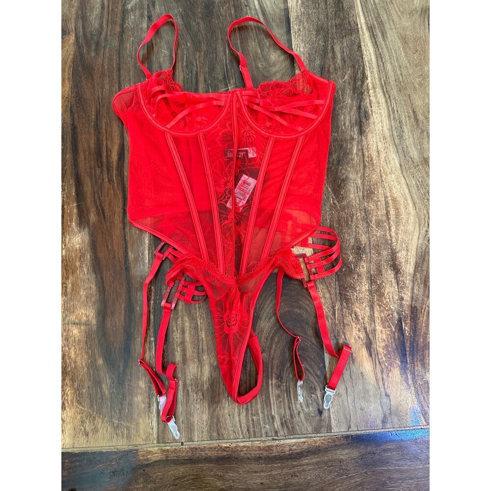 NWT Foreplay Women's Red Thirst Strap Strappy Lace Teddy Bodysuit Size Medium - Picture 4 of 8